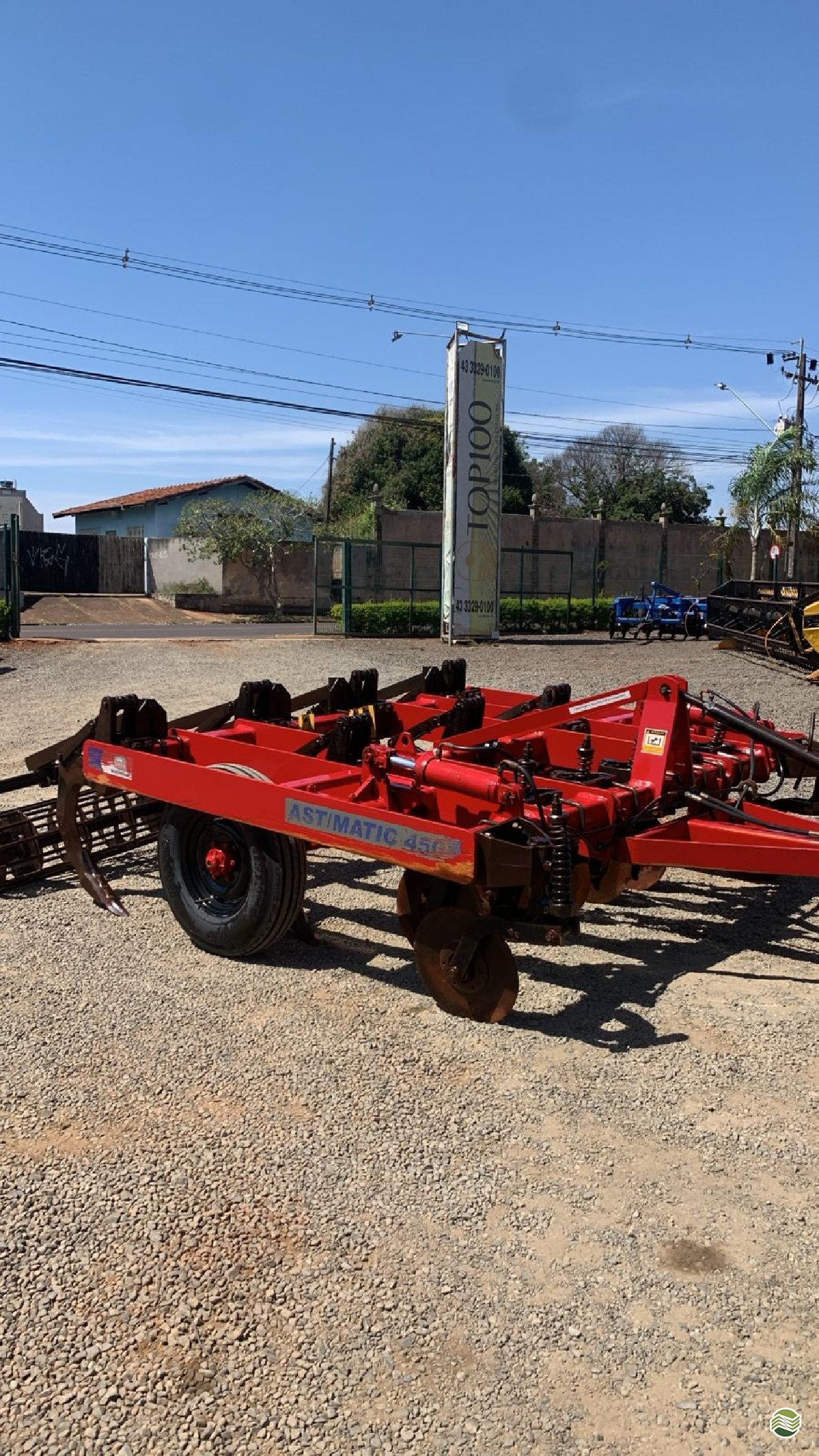IMPLEMENTOS AGRICOLAS SUBSOLADOR 7 HASTES Top 100 Máquinas LONDRINA PARANÁ PR